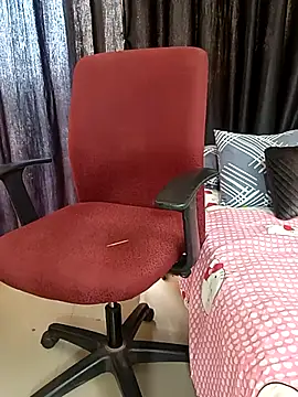 Snapshot of kaamuk_shweta chatting on 03.21.25 kaamuk shweta online show from 03.21.25