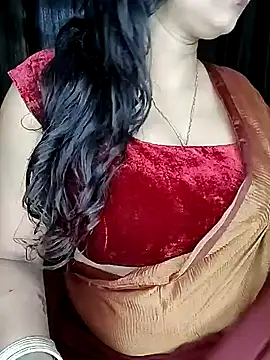 Snapshot of kaamuk_shweta chatting on 09.17.25 kaamuk shweta online show from 09.17.25