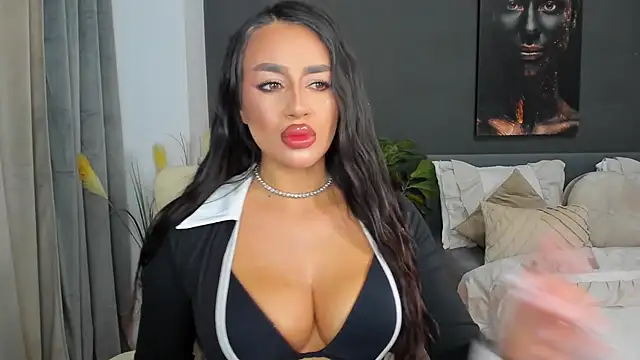 Sonia  Rey online show from 10.23.25