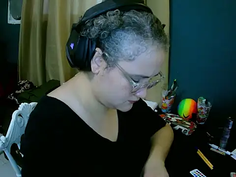 Snapshot of lolalicious_7583 chatting on 02.10.26 lolalicious 7583 online show from 02.10.26