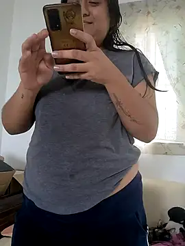 EmpaticBolillo online show from 10.08.25