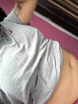 EmpaticBolillo online show from 10.16.25