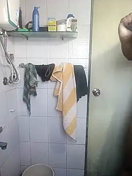 Snapshot of Mmm992170 chatting on 02.15.25 Mmm992170 online show from 02.15.25