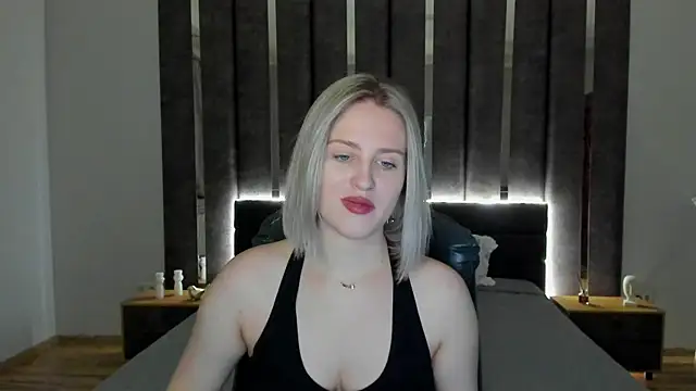 Snapshot of _Sarah_Soul_ chatting on 01.02.25  Sarah Soul  online show from 01.02.25