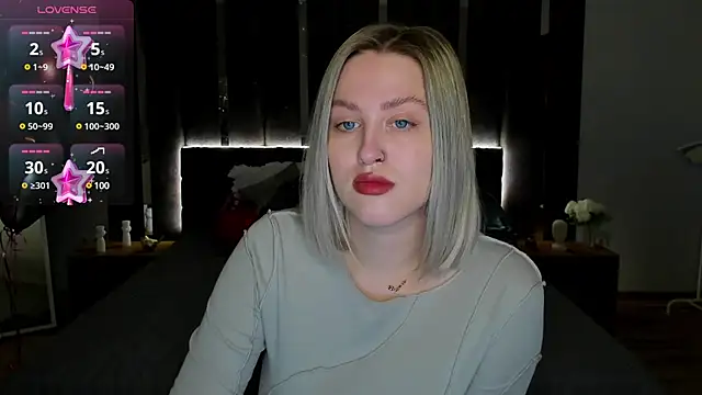 Snapshot of _Sarah_Soul_ chatting on 02.22.25  Sarah Soul  online show from 02.22.25