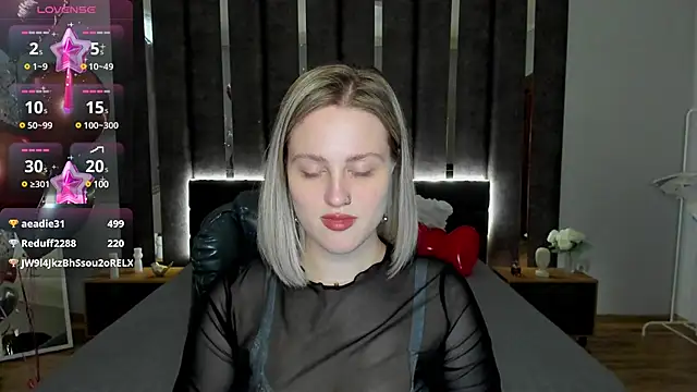 Snapshot of _Sarah_Soul_ chatting on 02.22.25  Sarah Soul  online show from 02.22.25