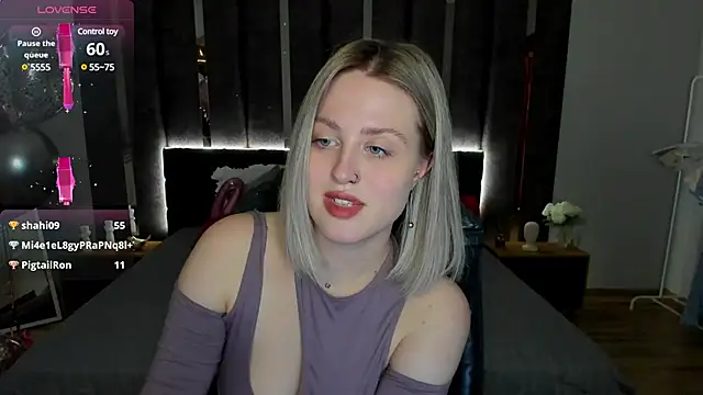Snapshot of _Sarah_Soul_ chatting on 02.26.25  Sarah Soul  online show from 02.26.25