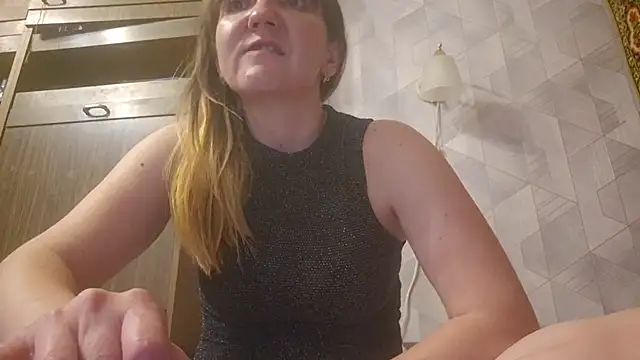 EstrellaWalters online show from 05.22.26