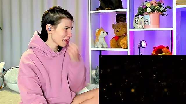 Snapshot of callmetori chatting on 12.04.24 callmetori online show from 12.04.24