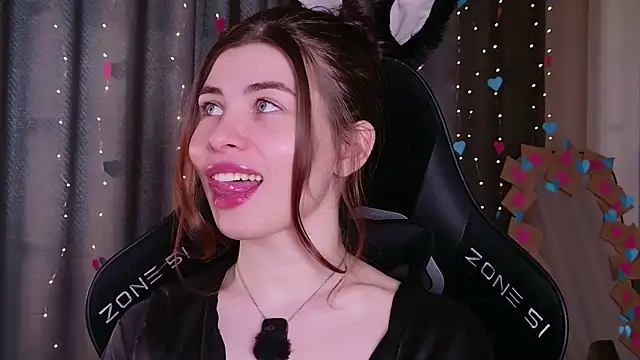 callmetori online show from 02.27.26