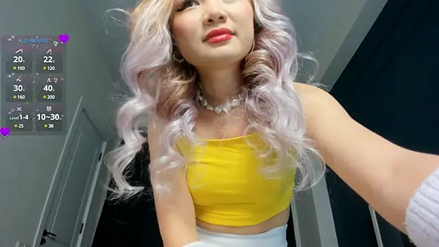 Xiao Mei  online show from 01.13.25