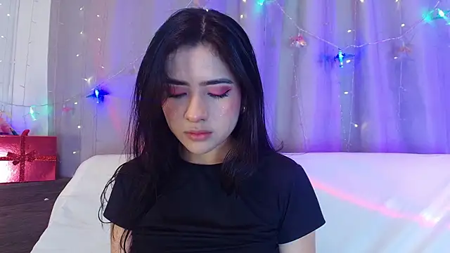 adara johnson   online show from 02.12.26