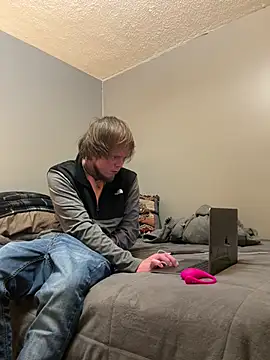 Snapshot of BigJohnson06 chatting on 12.14.24 BigJohnson06 online show from 12.14.24