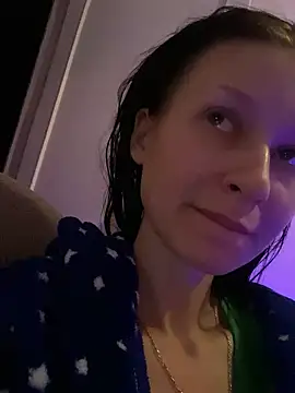 Starry Siren online show from 12.16.24