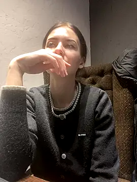 Starry Siren online show from 11.03.25