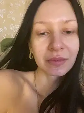 Starry Siren online show from 12.20.25