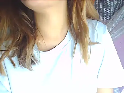 Snapshot of your_Shanvi chatting on 04.29.26 your Shanvi online show from 04.29.26