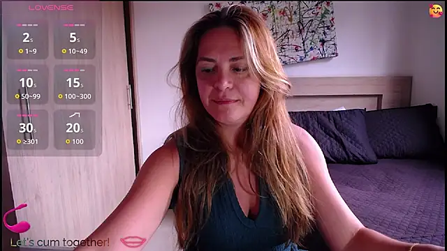 ParisW online show from 10.14.25