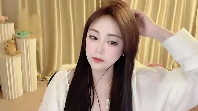 Daisy-77 online show from 02.04.25