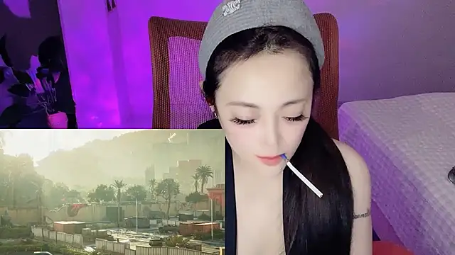 Daisy-77 online show from 12.14.25