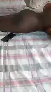 Snapshot of African_Masked_Couple chatting on 01.04.25 African Masked Couple online show from 01.04.25