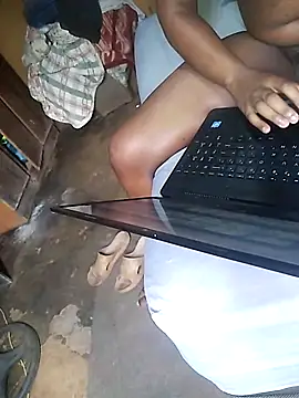 Snapshot of African_Masked_Couple chatting on 03.07.25 African Masked Couple online show from 03.07.25