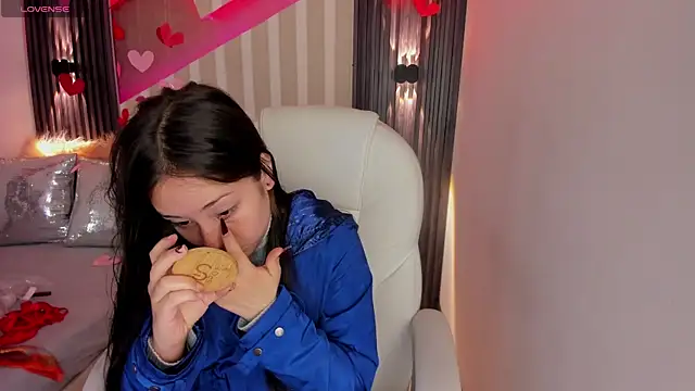 emily layton online show from 02.20.25