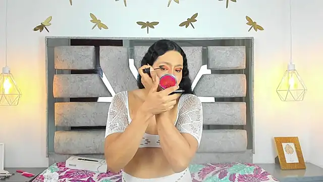 Alison Chan  online show from 12.18.25