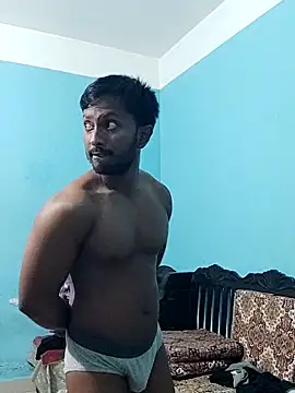 HunkyAriyan online show from 03.22.25