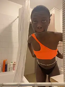 pupine35 online show from 11.21.25