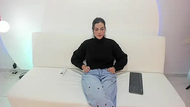 Ada Monroe10 online show from 11.25.25