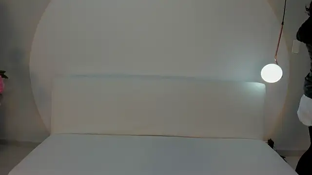 Ada Monroe10 online show from 01.06.26