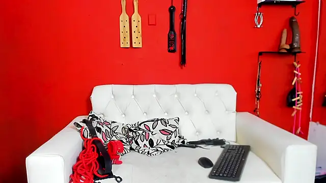 Snapshot of MIA_SOPHIA1 chatting on 02.05.25 MIA SOPHIA1 online show from 02.05.25