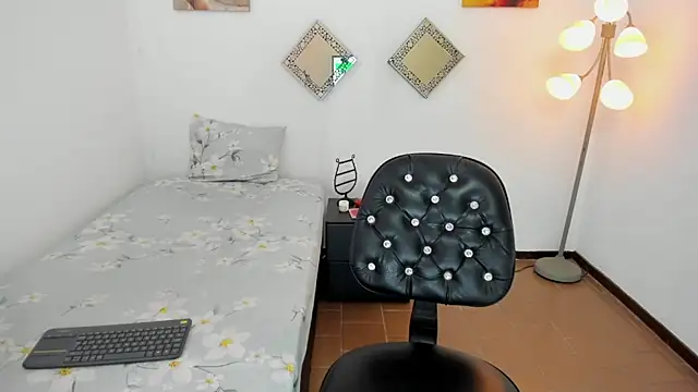 kattadoll online show from 03.18.25