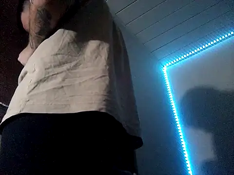 Snapshot of KeptupHack chatting on 11.24.25 KeptupHack online show from 11.24.25