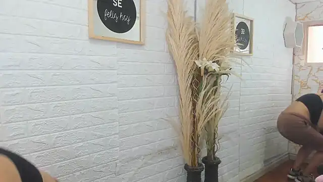 Aisha 09 online show from 01.08.25