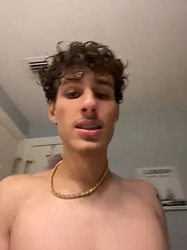 Snapshot of ppahcket chatting on 12.11.24 ppahcket online show from 12.11.24