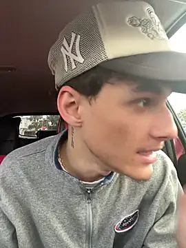 Snapshot of ppahcket chatting on 01.15.25 ppahcket online show from 01.15.25