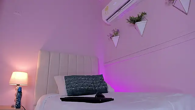  bianca 18 online show from 02.13.25