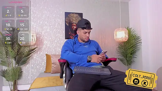 Snapshot of Colt_Perci chatting on 02.04.25 Colt Perci online show from 02.04.25