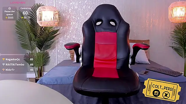 Snapshot of Colt_Perci chatting on 02.10.25 Colt Perci online show from 02.10.25