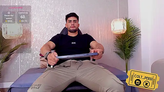 Snapshot of Colt_Perci chatting on 03.21.25 Colt Perci online show from 03.21.25