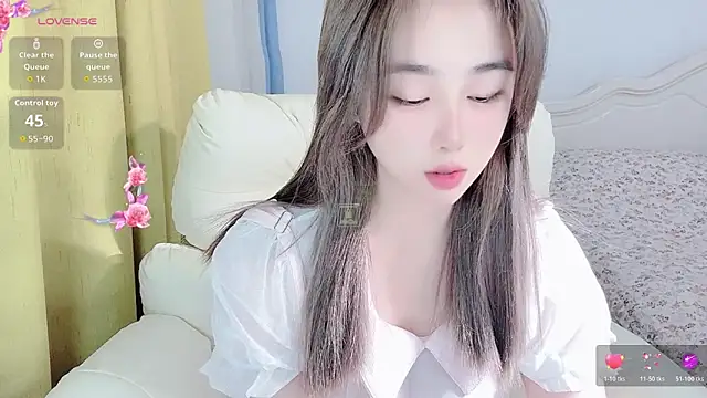 Snapshot of Caitlyn__ chatting on 02.22.26 Caitlyn online show from 02.22.26