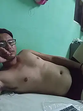 Andresguz35 online show from 11.10.25