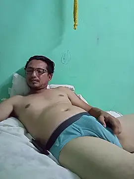 Andresguz35 online show from 12.20.25