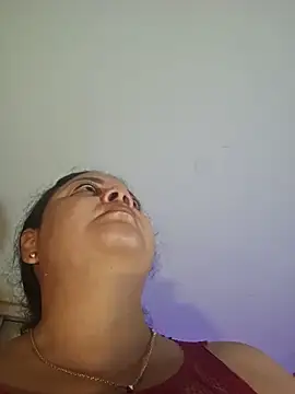 Snapshot of zandra_milf_ chatting on 06.17.26 zandra milf online show from 06.17.26