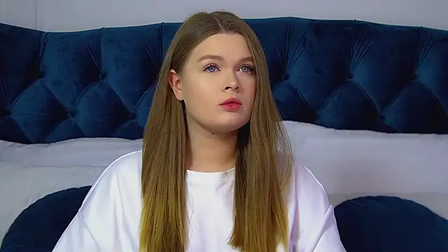 CrystalLyons online show from 03.23.26