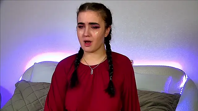 ChristinaMilton online show from 02.17.25