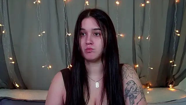 ChristinaMilton online show from 11.15.25