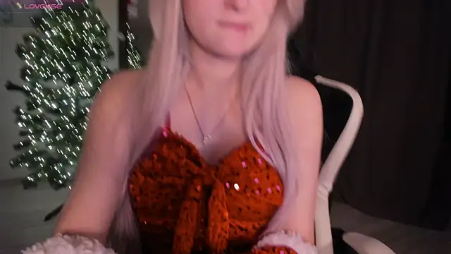 Lana Younes online show from 12.26.24